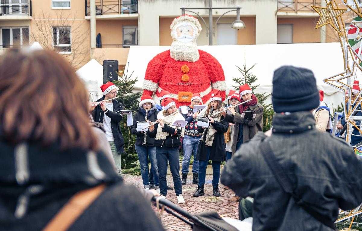 Marche-de-Noel---Anthony-Sion---Decembre-2023-40